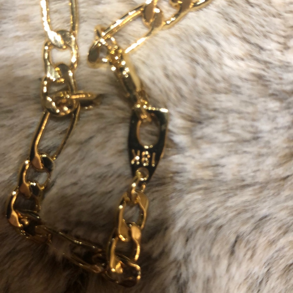Gold chains - Picture 2 of 2